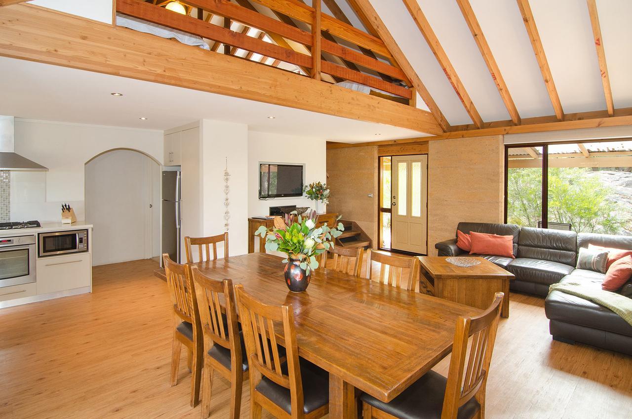 Woodstone Goanna Cottage Dunsborough Exterior photo
